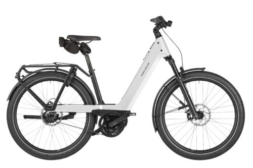 260101607_Nevo5_Rohloff_46_PurWhi_0599_RGB-Large-purewhite