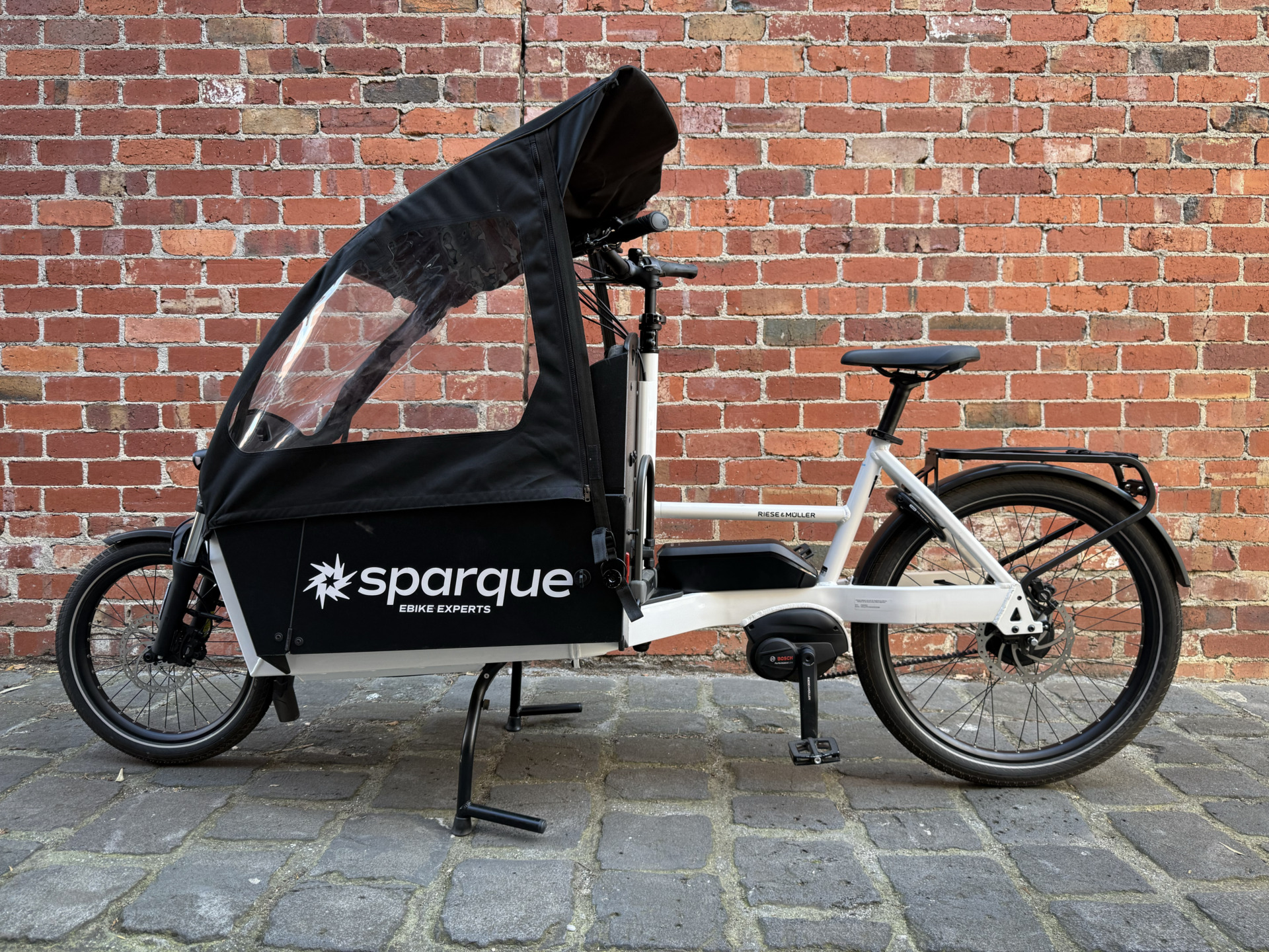 E2332_Transporter_01