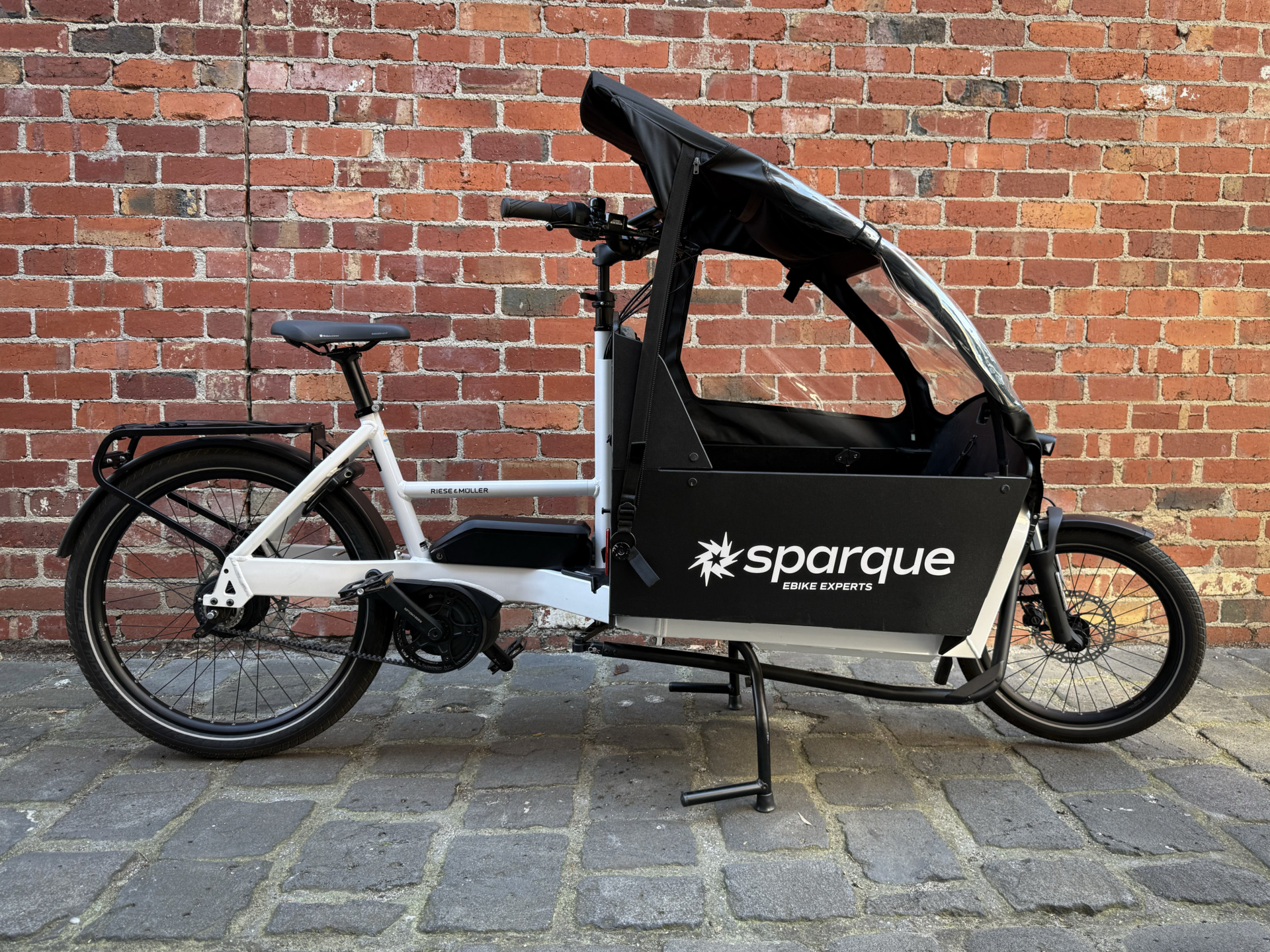 E2332_Transporter_010