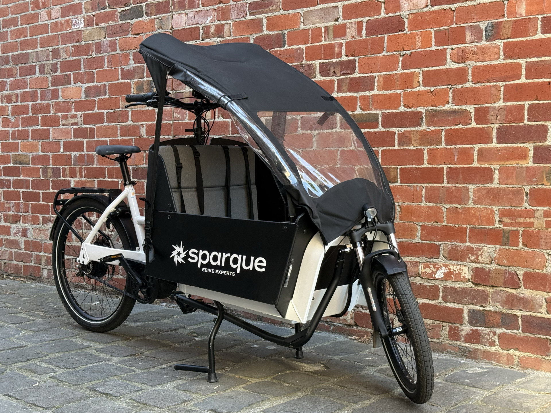 E2332_Transporter_012